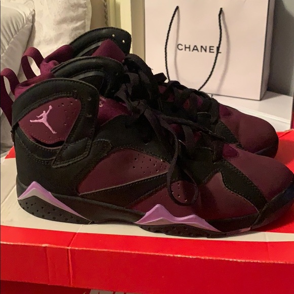 Air Jordan - Picture 2 of 6